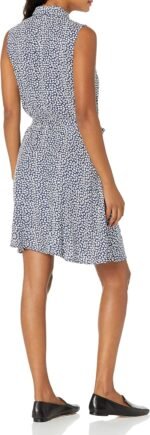 Amazon Essentials Women's Relaxed Fit Casual Sleeveless V-Neck Swing Shirt Dress - Image 3