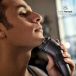 Philips Electric Shaver Series 3000X - Wet & Dry Electric Shaver for Men in Deep Black, with SkinProtect Technology, Pop-up Beard Trimmer, Ergonomic Men's Shaver (Model X3001/00) - Image 3
