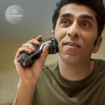 Philips Electric Shaver 3000 Series - Wet & Dry Electric Shaver for Men with SkinProtect Technology in Space Grey, Pop-up Beard Trimmer, Cordless Shaver with Travel Pouch (Model S3241/12) - Image 3